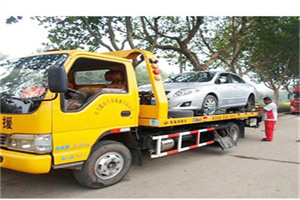 吉木萨尔附近24小时汽车拖车服务热线