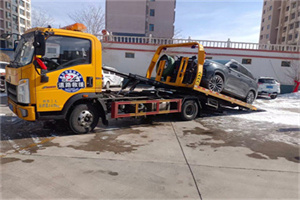 吉木萨尔救援拖车费用怎么算